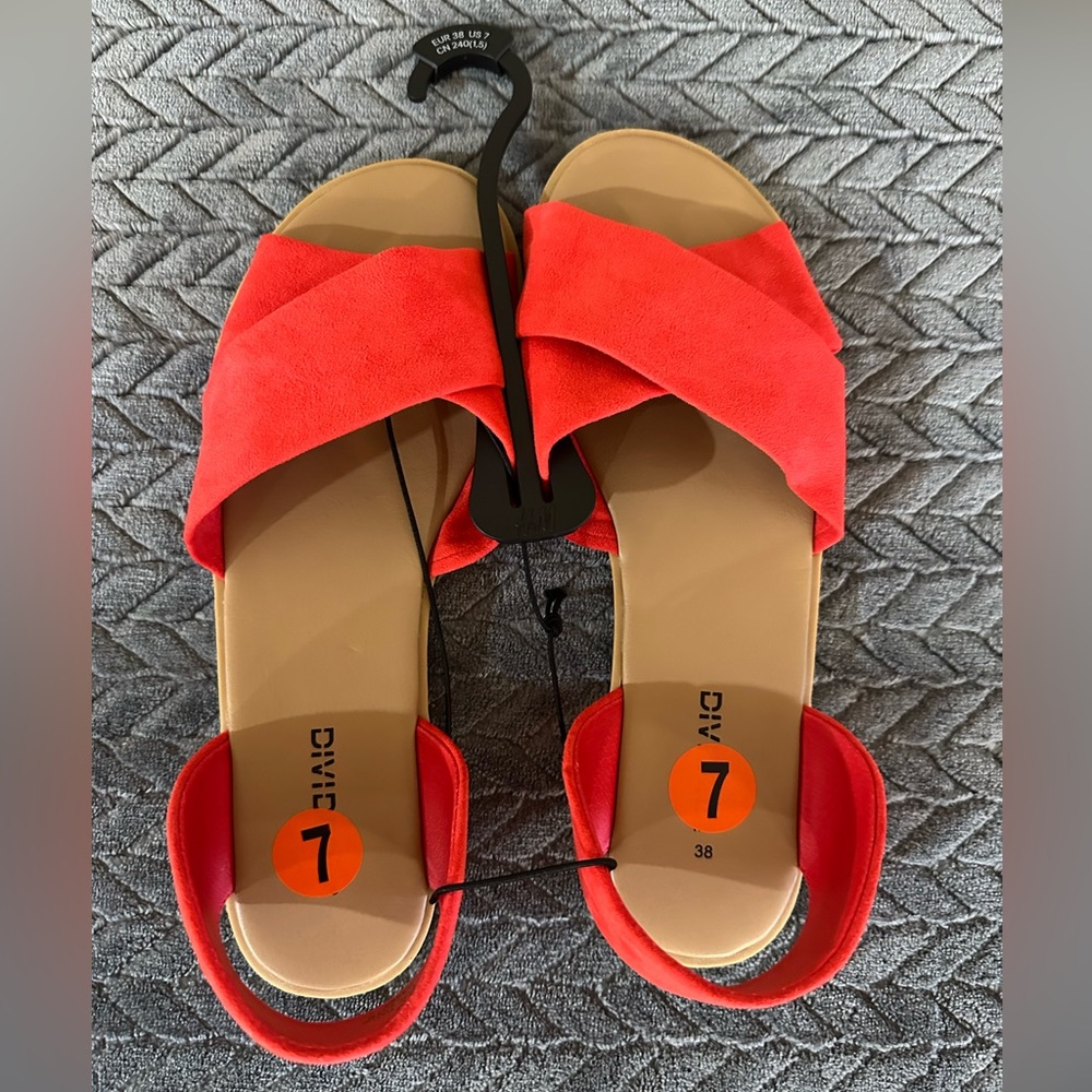 New Sandals Divided by H&M
